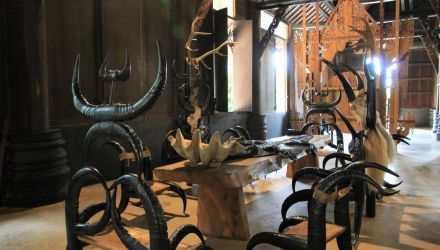 Black-House-2