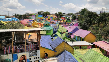 Rainbow-Village-25