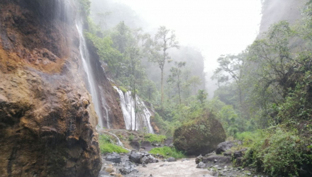 Tumpak-Sewu-23