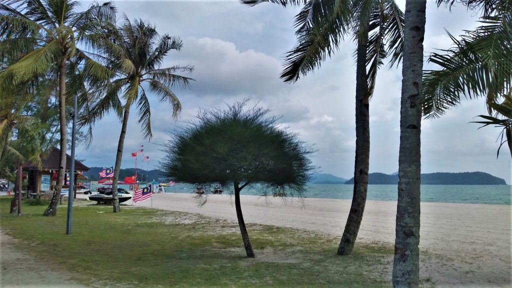 Pantai Chenang Beach
